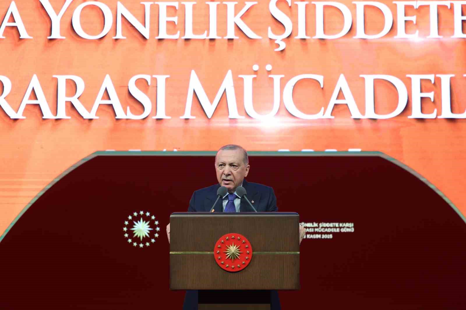 cumhurbaskani erdogan kadina el kaldiranin eli de vicdani da kararmistir 18 BhFZnSeb
