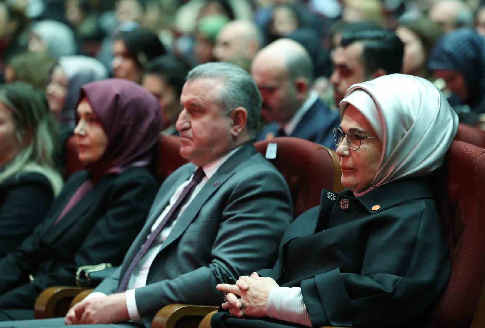 cumhurbaskani erdogan kadina el kaldiranin eli de vicdani da kararmistir 20 iWfzmTXM