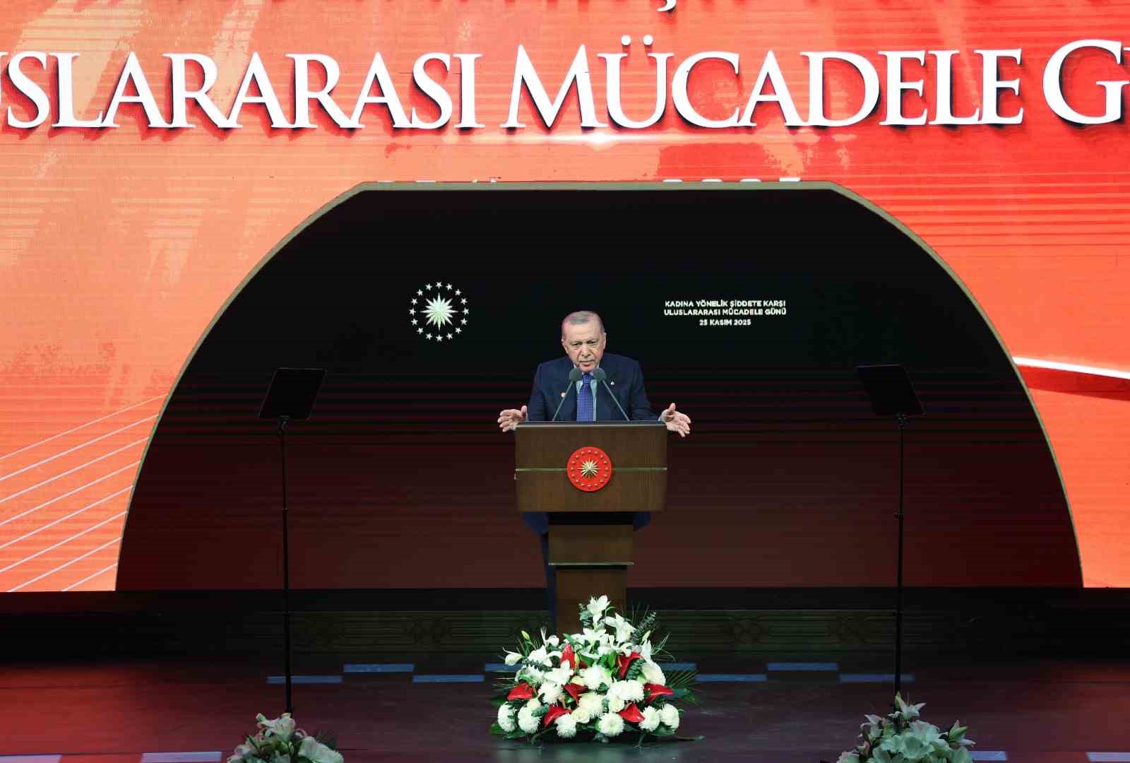 cumhurbaskani erdogan kadina el kaldiranin eli de vicdani da kararmistir 23 LycVDHUL