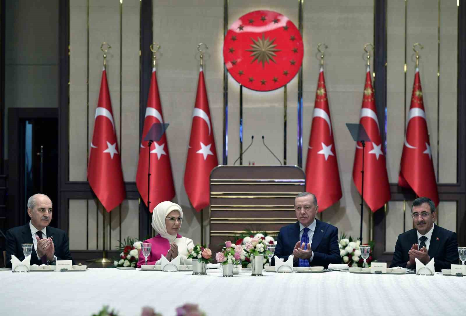 cumhurbaskani erdogan karadenizde sivil gemiler hedef alinmamali ikazlarimizi ilettik 9 2WPe3JyK