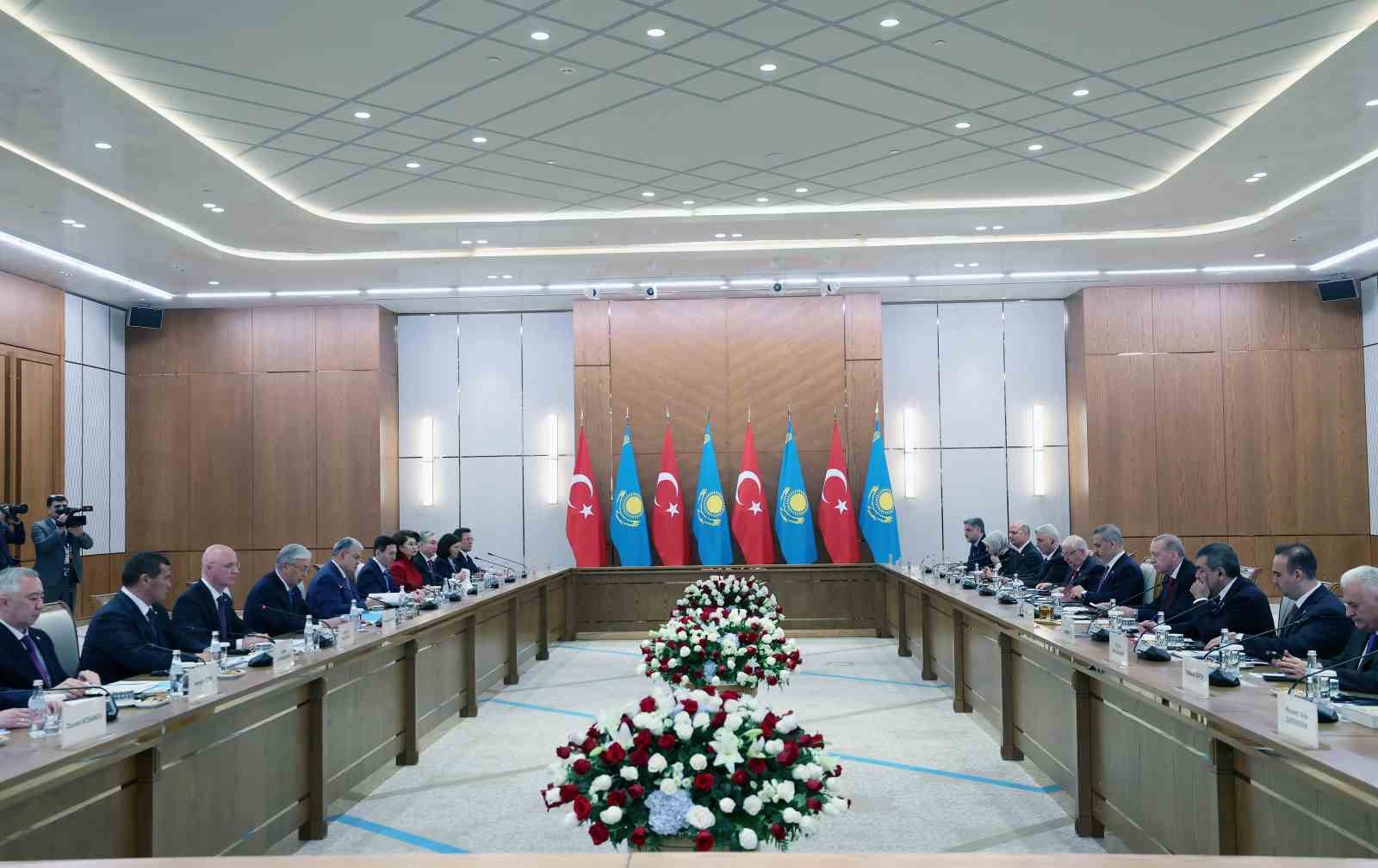 cumhurbaskani erdogan kazakistan cumhurbaskani tokayevle gorustu 4 jccTa5l9