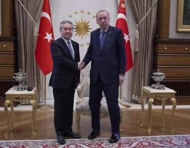 cumhurbaskani-erdogan-kirgizistan-disisleri-bakani-kulubayevi-kabul-etti-Q5MtHfhr.jpg