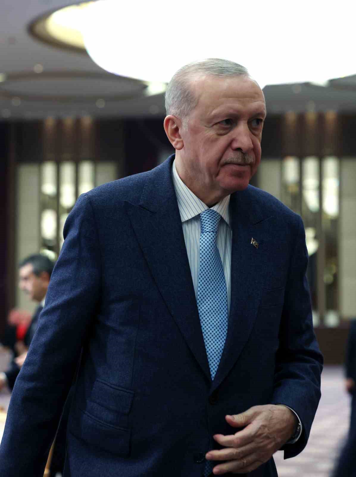 Cumhurbaşkanı Erdoğan: "Kıymetli öğretmenlerimize karşı şiddete toleransımız yoktur" 15 cumhurbaskani erdogan kiymetli ogretmenlerimize karsi siddete toleransimiz yoktur 11 CtY3MluA