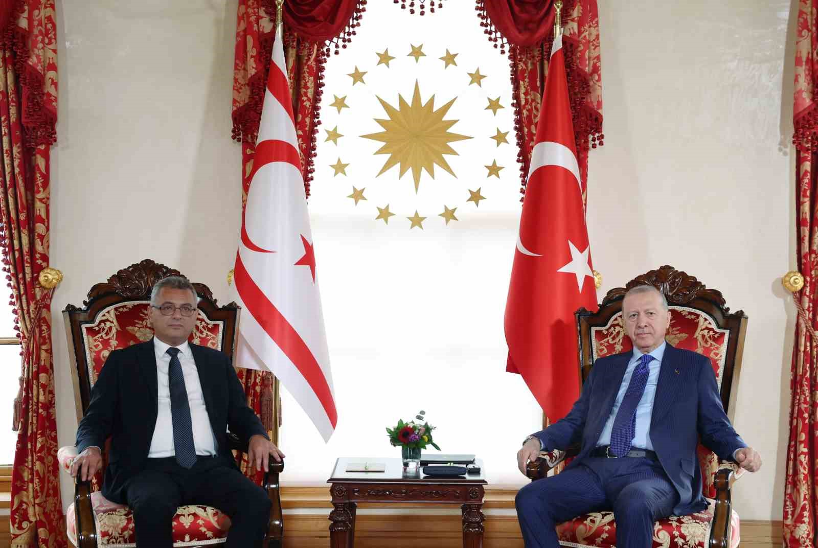 cumhurbaskani erdogan kktc cumhurbaskani erhurman ile gorustu 3 B4Ezl3PH