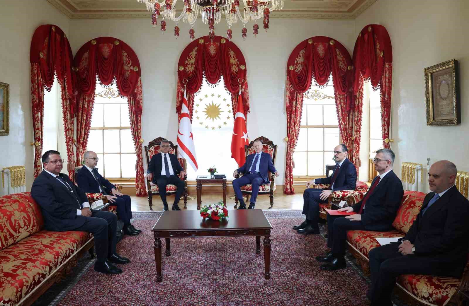 cumhurbaskani erdogan kktc cumhurbaskani erhurman ile gorustu 4 qWruD1I6