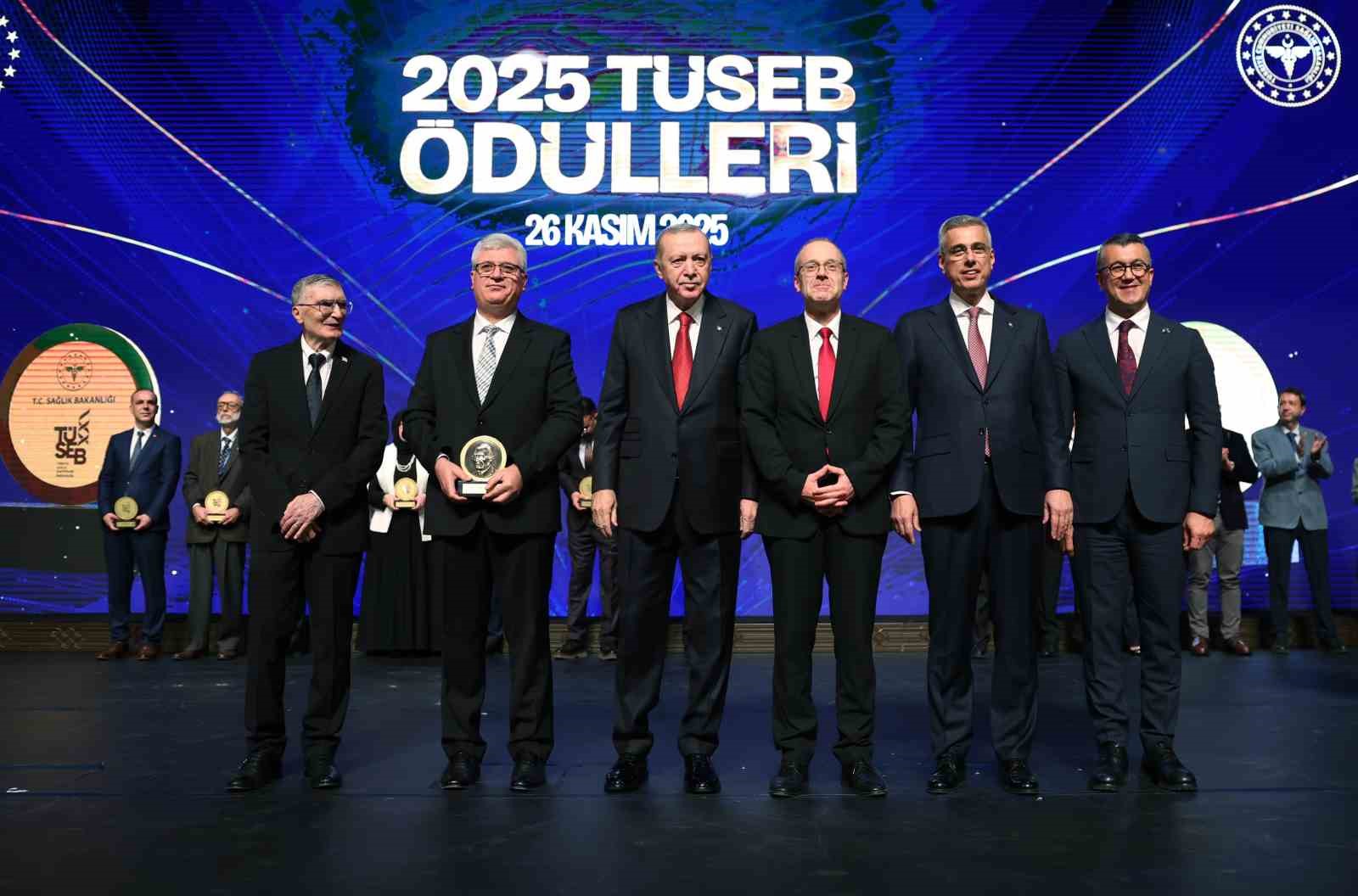 cumhurbaskani erdogan kuresel olcekte saglik hizmeti verebilen bir ulke konumuna ulastik 9 hn5LzHsu