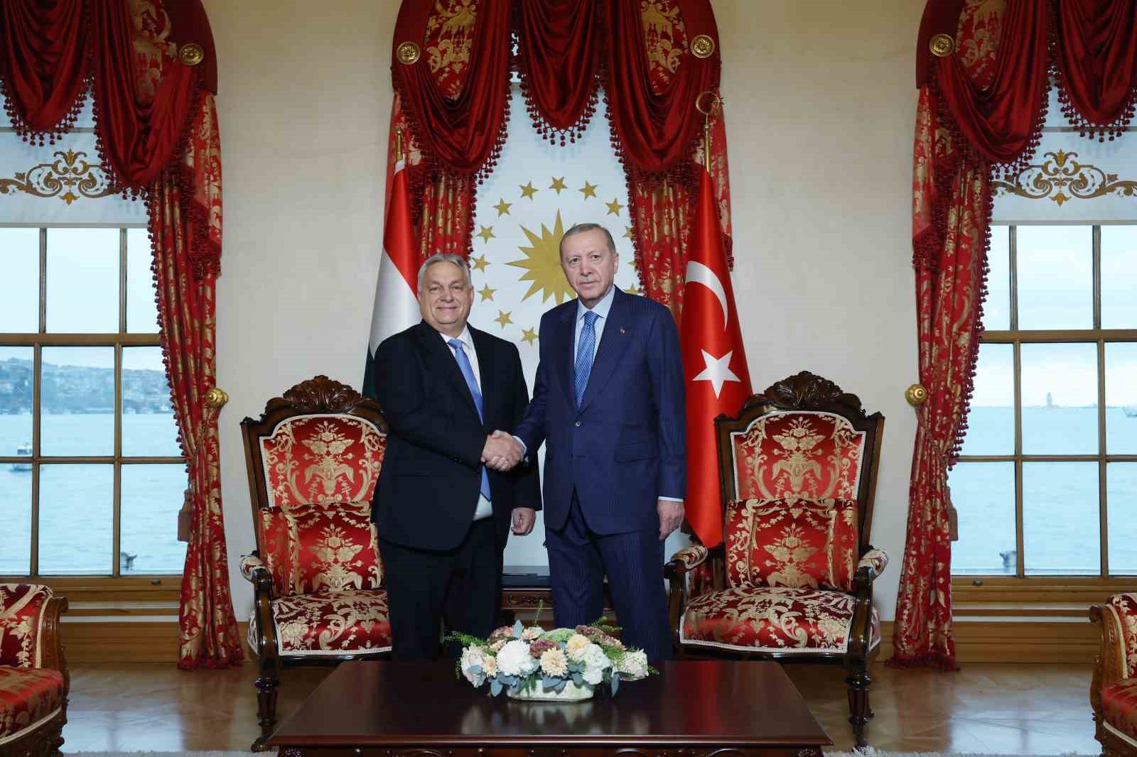 cumhurbaskani erdogan macaristan basbakani orbani kabul etti 6 krUScuip