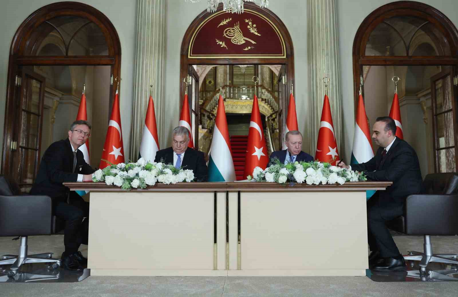 cumhurbaskani erdogan macaristan ile ticaret hedefimiz 10 milyar dolar 14 nEwBCLis