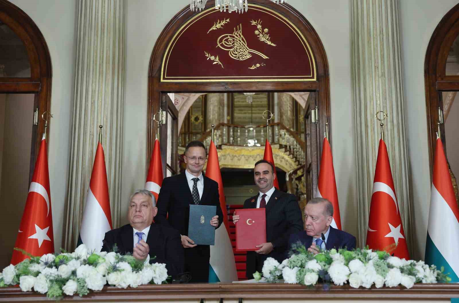 cumhurbaskani erdogan macaristan ile ticaret hedefimiz 10 milyar dolar 15 AN89INtp