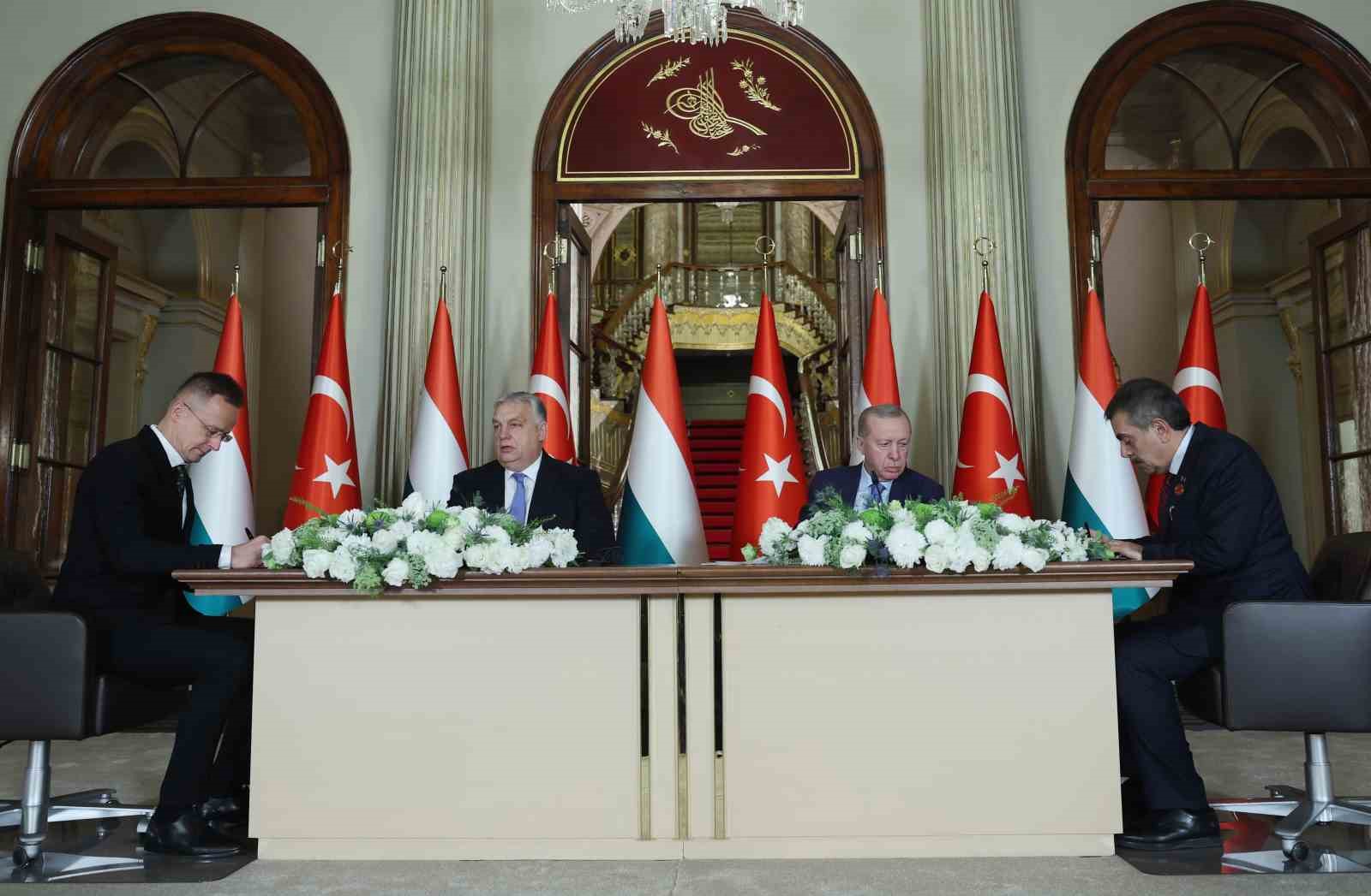 cumhurbaskani erdogan macaristan ile ticaret hedefimiz 10 milyar dolar 20 YQuP7QRH