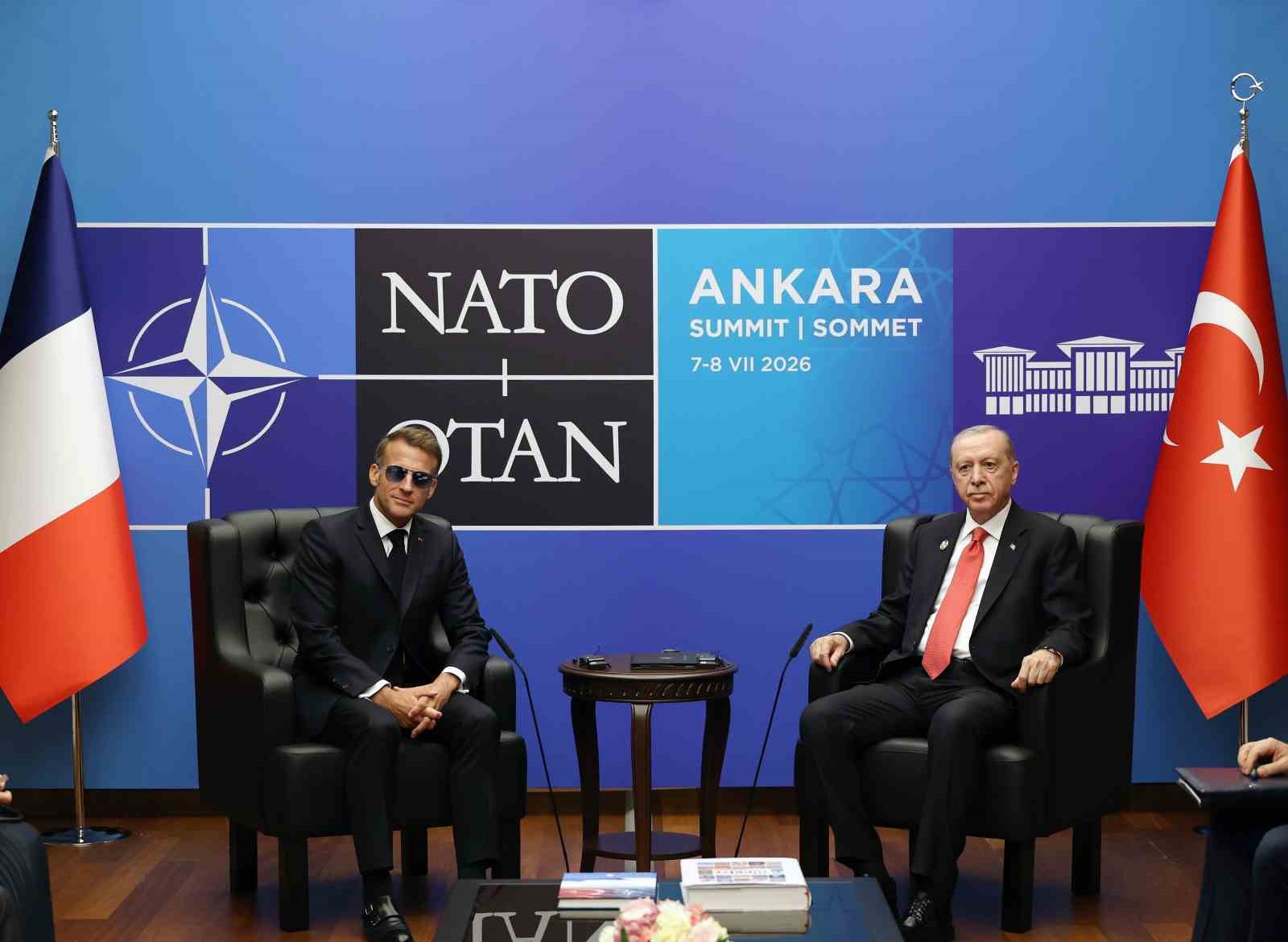 cumhurbaskani erdogan macron ile gorustu 0 NO7DwMMU