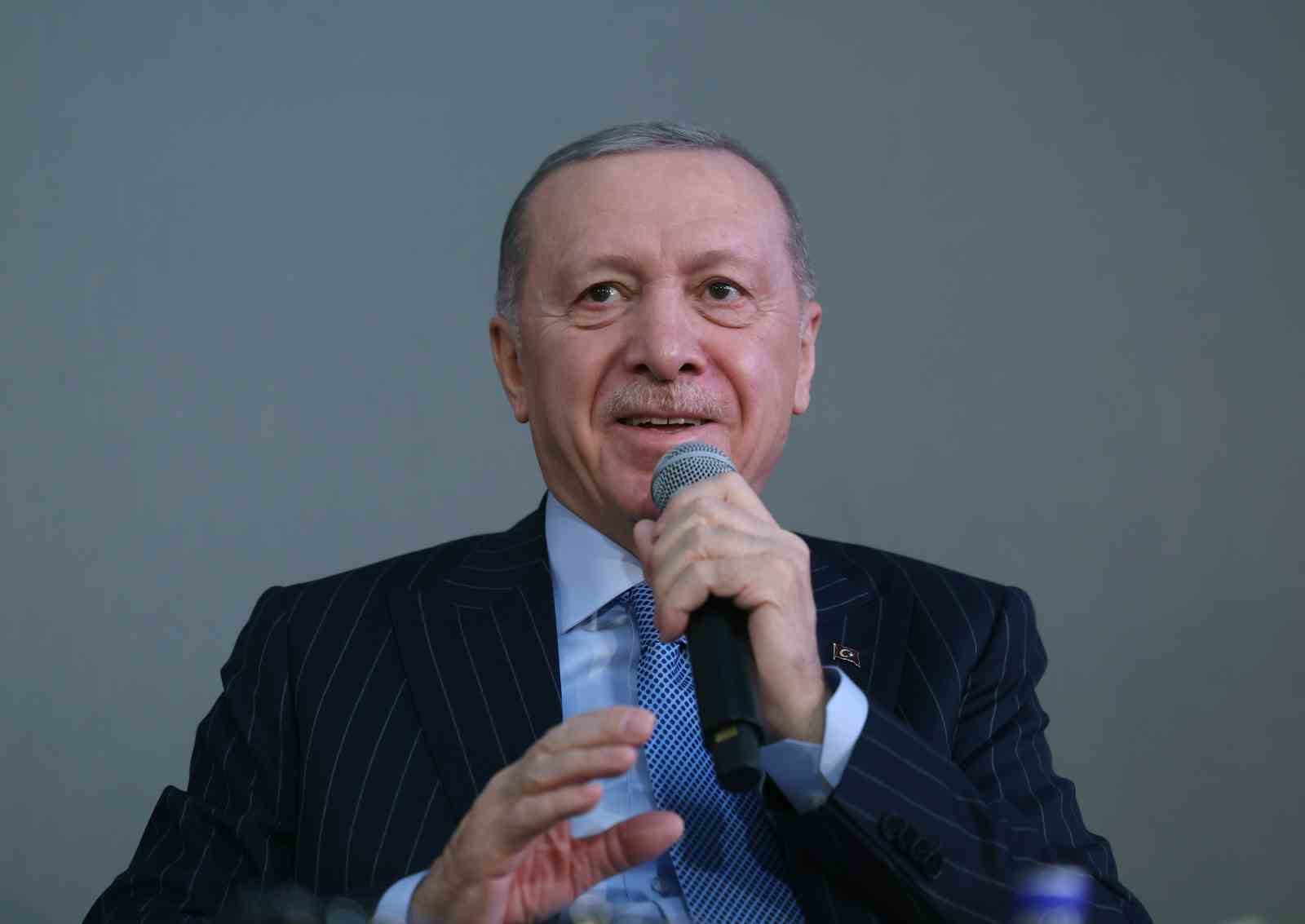 cumhurbaskani erdogan magaralar bosaldi silahlar yakildi yakiliyor 8 BuzZcVHC
