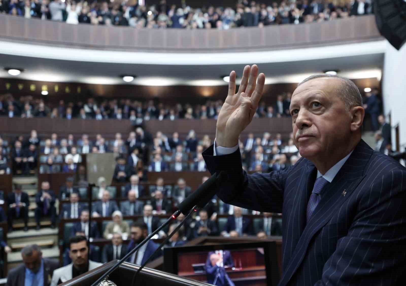 Cumhurbaşkanı Erdoğan: "Meydanlarda vaat yağmuruna tutup bugün başkent Ankara’ya su bile veremeyen beceriksizlerin insafına bu milleti bırakmayacağız" (1) 9 cumhurbaskani erdogan meydanlarda vaat yagmuruna tutup bugun baskent ankaraya su bile veremeyen beceriksizlerin insafina E4SfUP2Z