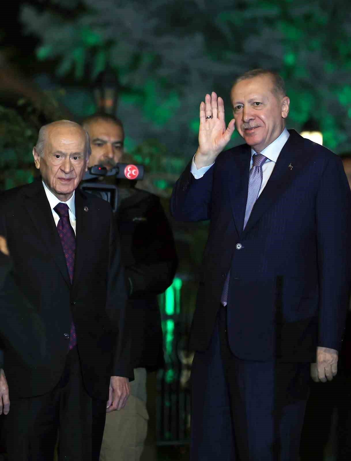 cumhurbaskani erdogan mhp lideri bahceli ile bir araya geldi 5 DBYBYEXY