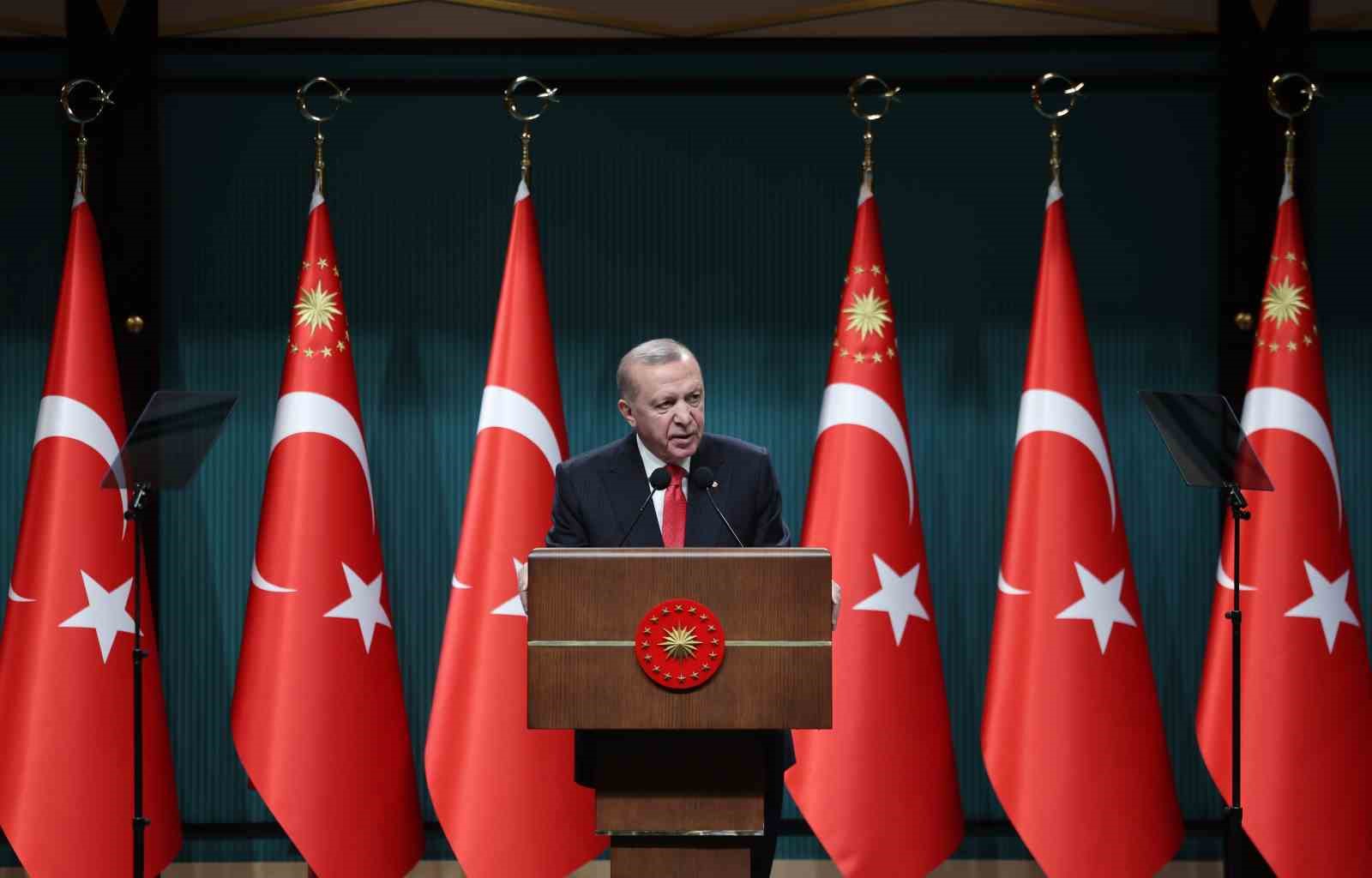 Cumhurbaşkanı Erdoğan: "Milletin kaynaklarıyla kurulan üniversiteler, hiçbir marjinal ideolojinin kurtarılmış bölgesi değildir" 6 cumhurbaskani erdogan milletin kaynaklariyla kurulan universiteler hicbir marjinal ideolojinin kurtarilmis bolgesi degildir 2 MbweuVDH