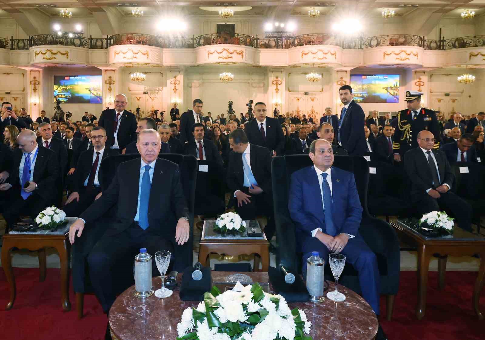 Cumhurbaşkanı Erdoğan: "Mısır ile aramızdaki iş birliğinin bölgemizin istikrarına yaptığı katkıya hep birlikte şahit oluyoruz" 11 cumhurbaskani erdogan misir ile aramizdaki is birliginin bolgemizin istikrarina yaptigi katkiya hep birlikte sahit qii8ETuR