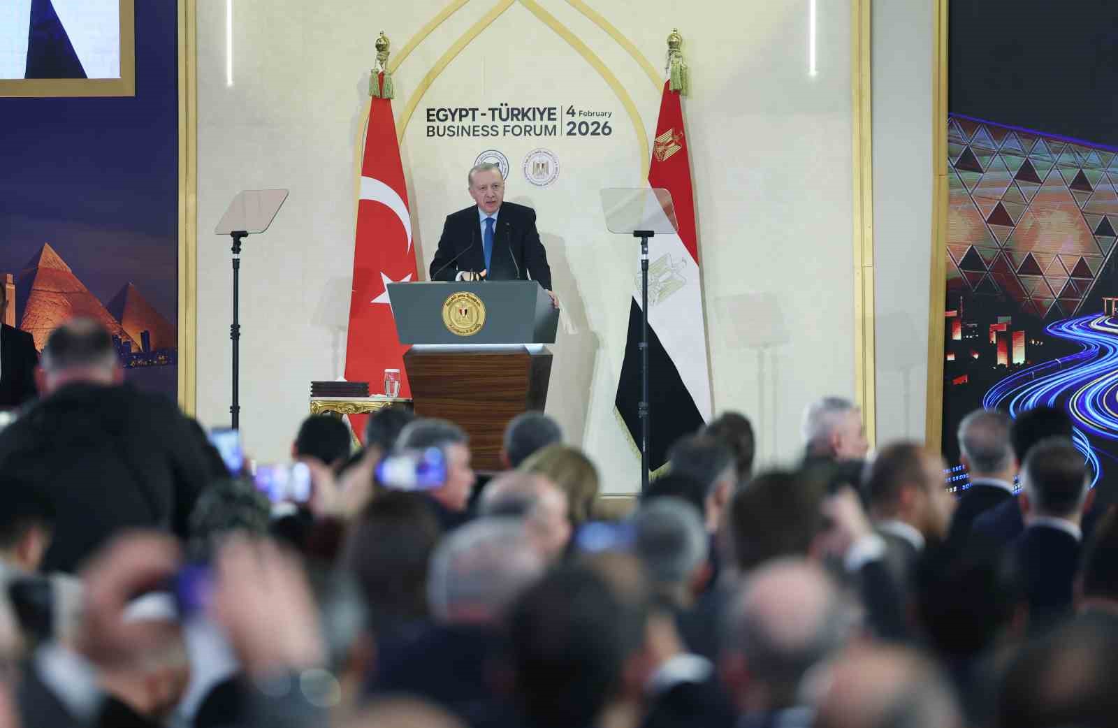 Cumhurbaşkanı Erdoğan: "Mısır ile aramızdaki iş birliğinin bölgemizin istikrarına yaptığı katkıya hep birlikte şahit oluyoruz" 5 cumhurbaskani erdogan misir ile aramizdaki is birliginin bolgemizin istikrarina yaptigi katkiya hep birlikte sahit u7frczah