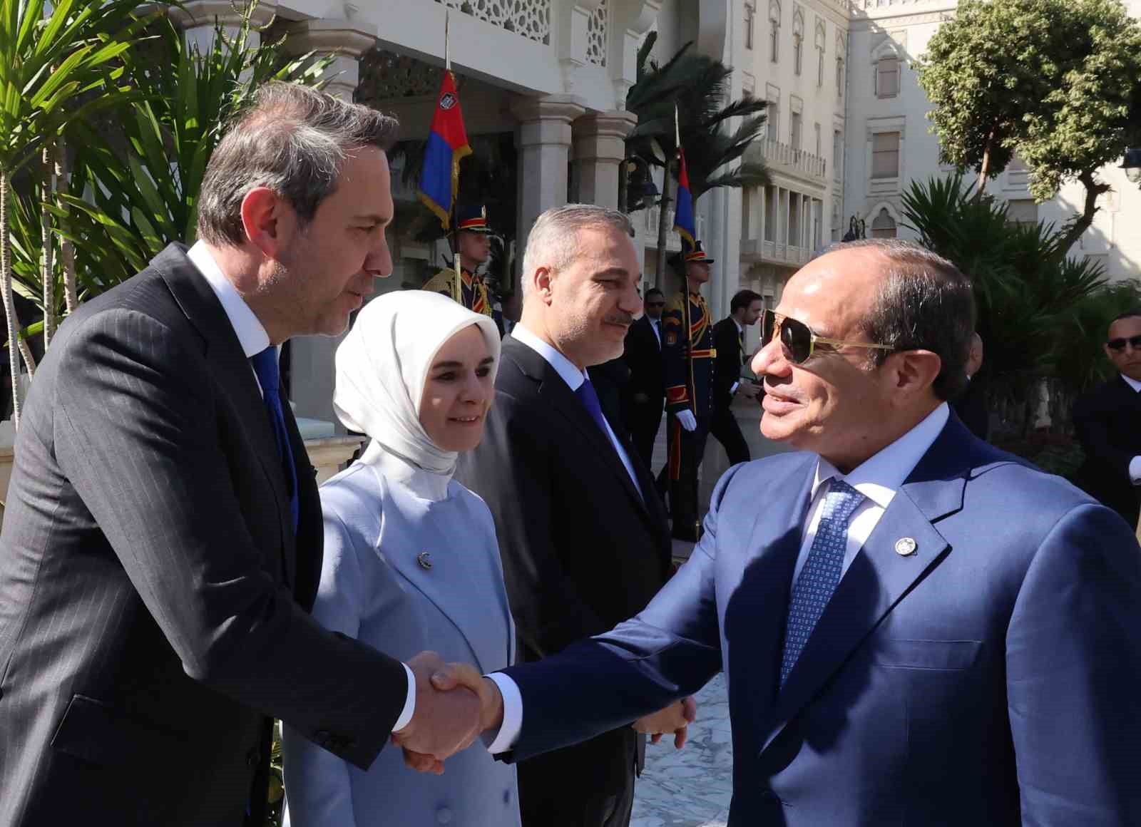 cumhurbaskani erdogan misirda resmi torenle karsilandi 9 dUHBN1N1