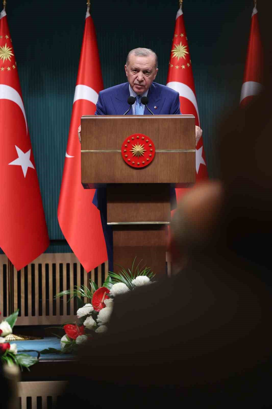 cumhurbaskani erdogan muhalefetin is bilmezligine bakip asla umutsuzluga kapilmayin liyakatli kadrolar turkiyede is basindadir VeOlfqyt
