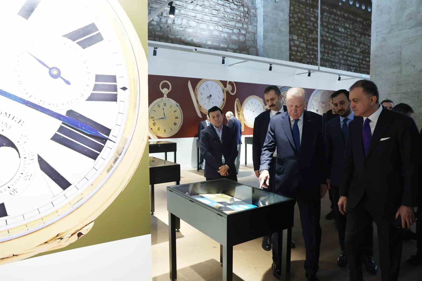 cumhurbaskani erdogan muhtesem cep saatleri koleksiyonu sergisini gezdi 7 2Ay9iA16