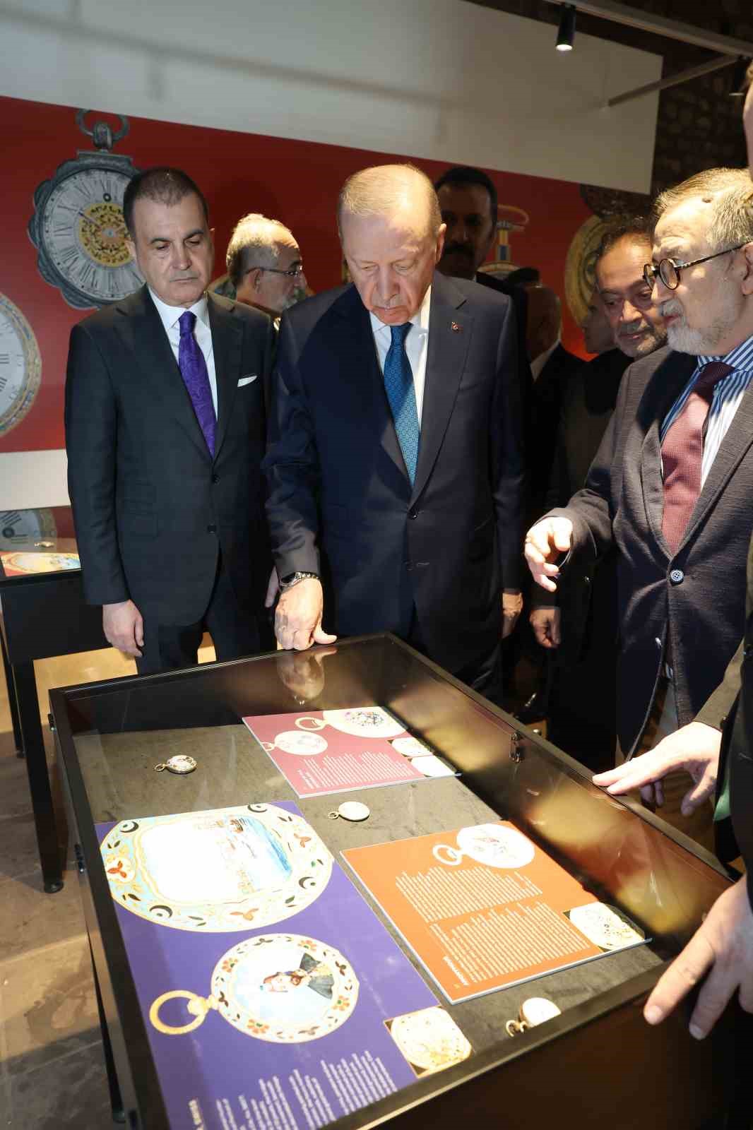 cumhurbaskani erdogan muhtesem cep saatleri koleksiyonu sergisini gezdi 8 ZuvgA1kk
