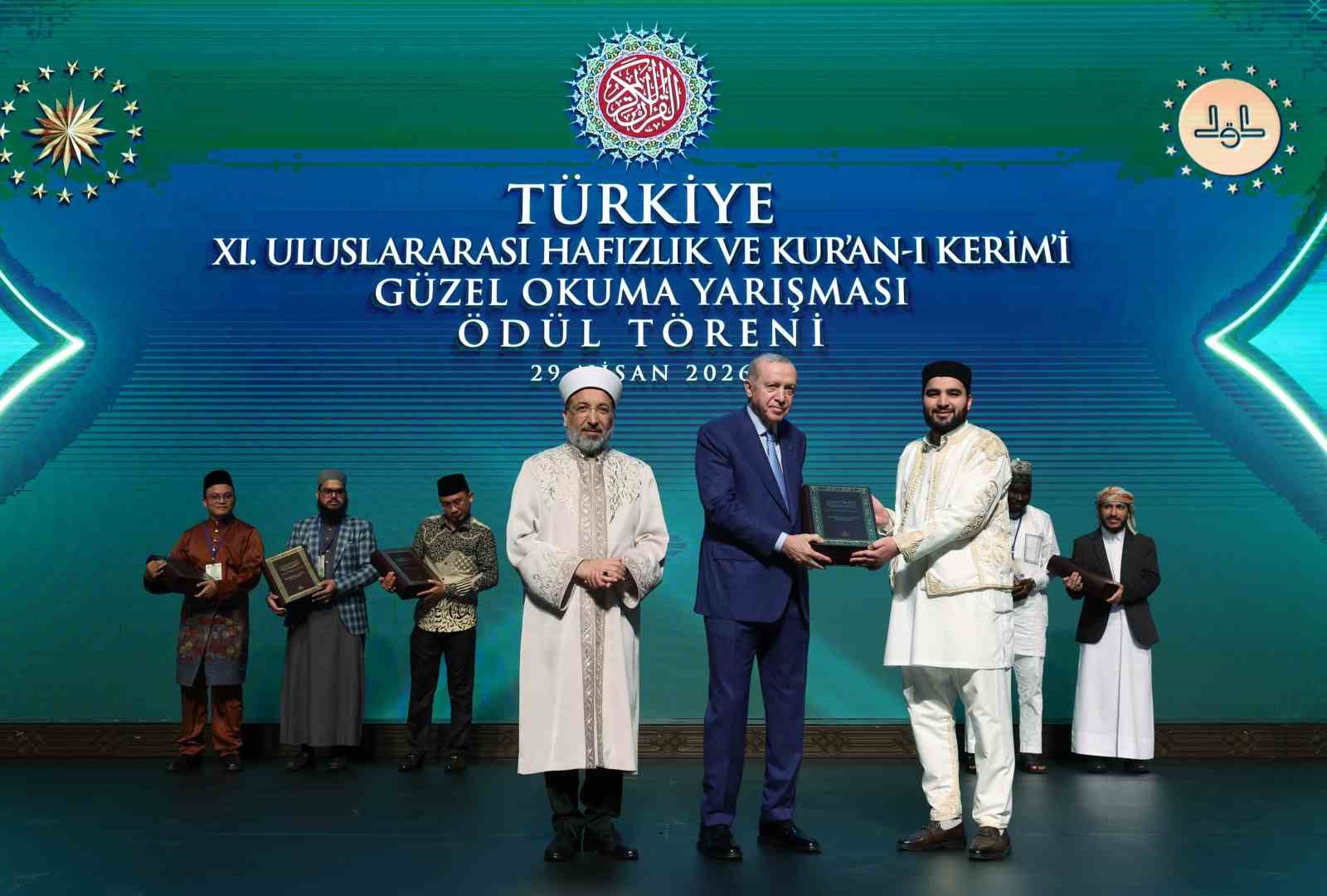 Cumhurbaşkanı Erdoğan: "Müslümanlar olarak zorlu ve sancılı bir dönemden geçiyoruz" 11 cumhurbaskani erdogan muslumanlar olarak zorlu ve sancili bir donemden geciyoruz 7 vjqRBSC8