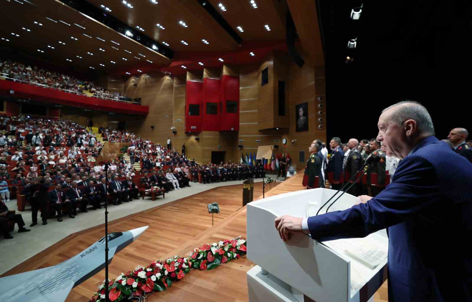 Cumhurbaşkanı Erdoğan: "NATO’ya Ankara’da başarı ile ev sahipliği yaptık" 16 cumhurbaskani erdogan natoya ankarada basari ile ev sahipligi yaptik 12 pIpLpRuB