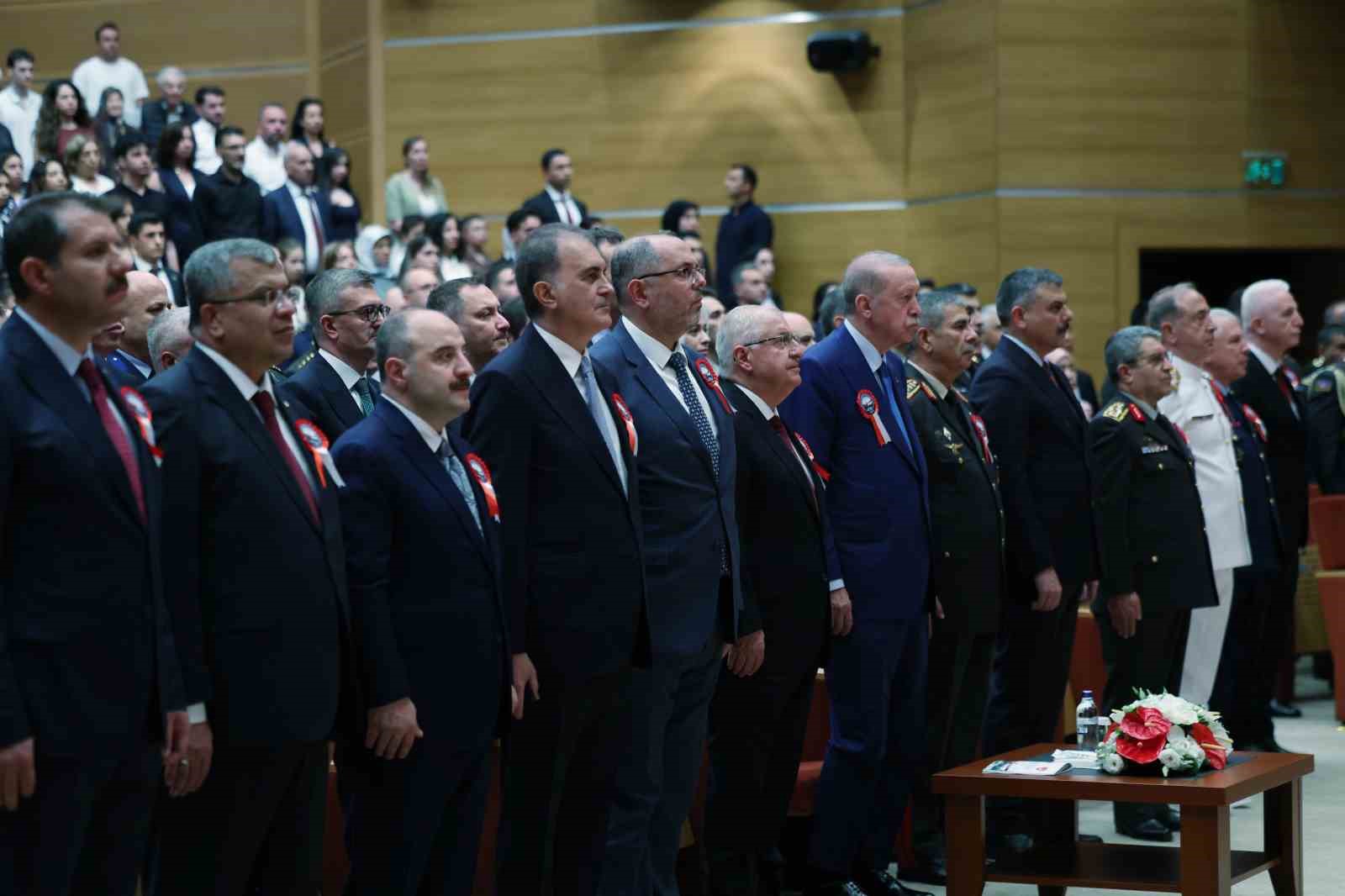 Cumhurbaşkanı Erdoğan: "NATO’ya Ankara’da başarı ile ev sahipliği yaptık" 18 cumhurbaskani erdogan natoya ankarada basari ile ev sahipligi yaptik 14 W87wJhzN