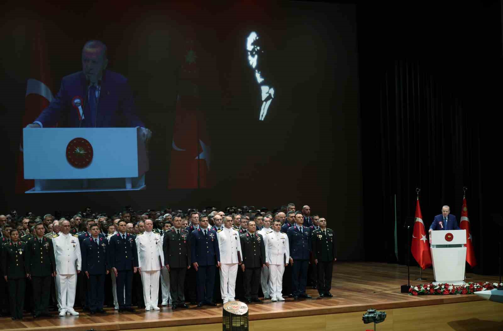 Cumhurbaşkanı Erdoğan: "NATO’ya Ankara’da başarı ile ev sahipliği yaptık" 23 cumhurbaskani erdogan natoya ankarada basari ile ev sahipligi yaptik 19 4qprPTXb