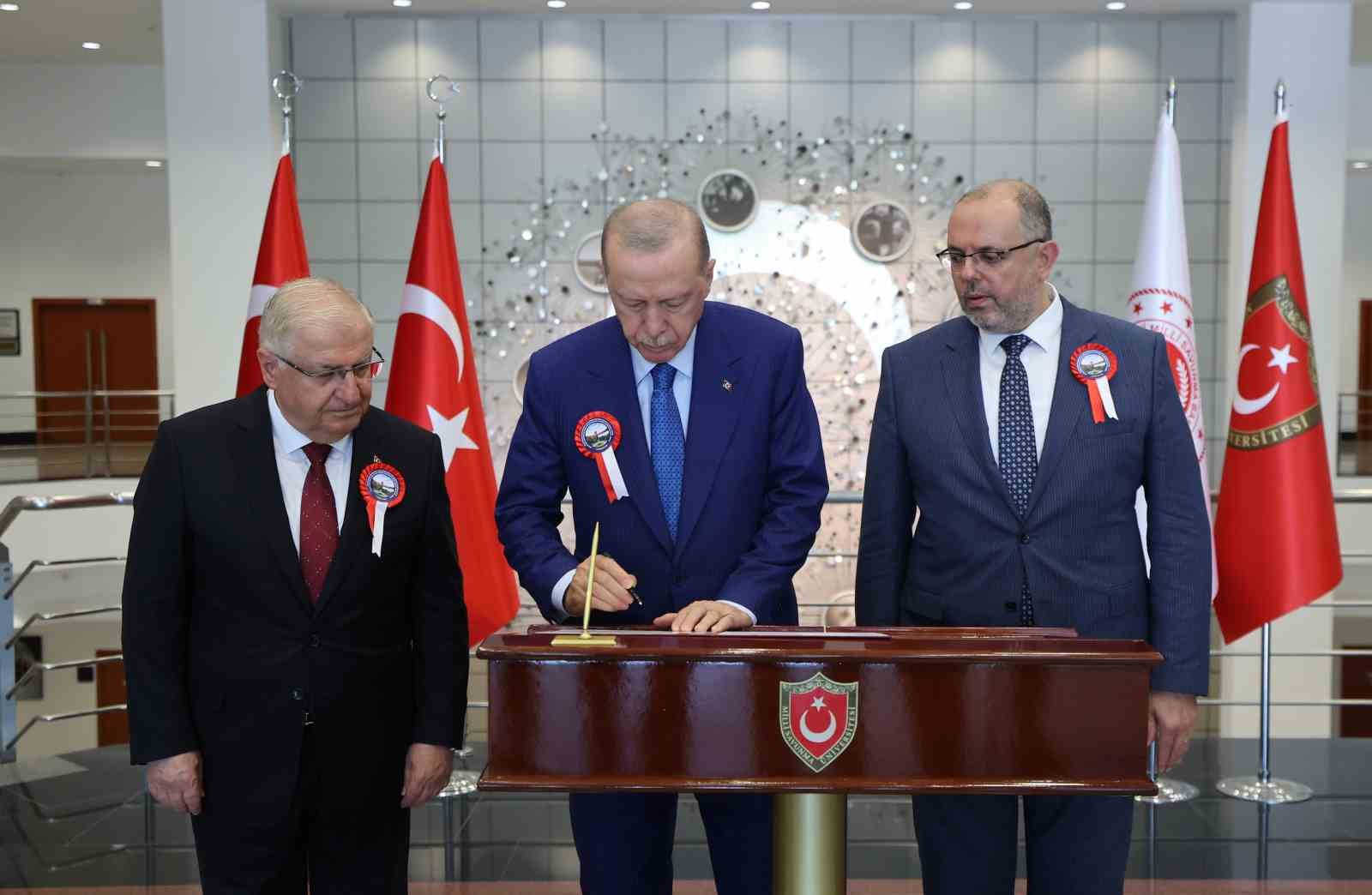 Cumhurbaşkanı Erdoğan: "NATO’ya Ankara’da başarı ile ev sahipliği yaptık" 9 cumhurbaskani erdogan natoya ankarada basari ile ev sahipligi yaptik 5 jWBBDeey