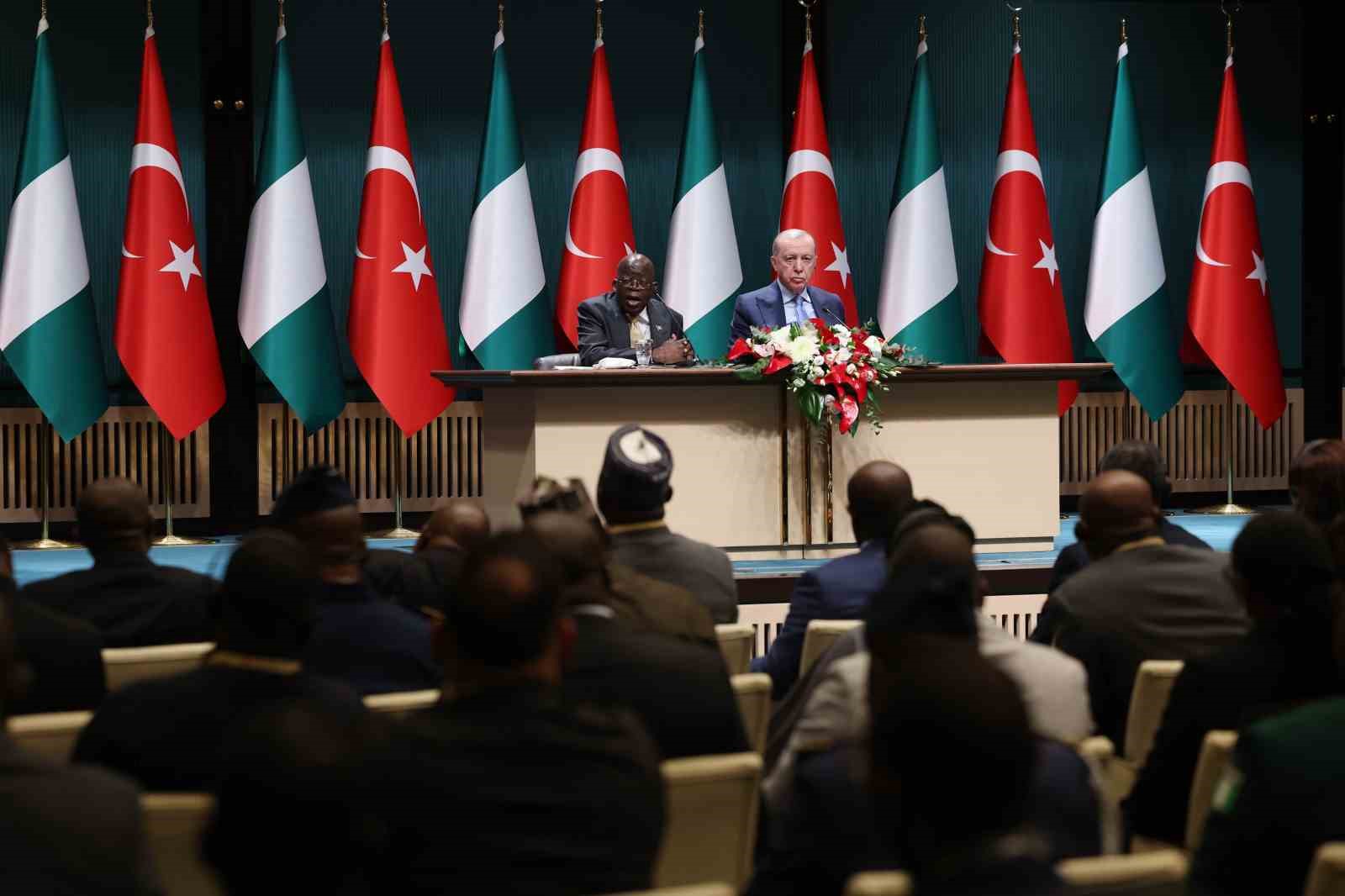 cumhurbaskani erdogan nijerya cumhurbaskani tinubu ile 5 milyar dolar ticaret hacmi hedefimize bagliligimizi teyit 9QK6h1S1