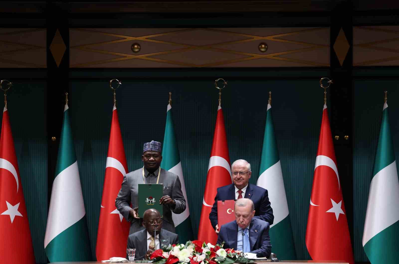 cumhurbaskani erdogan nijerya cumhurbaskani tinubu ile 5 milyar dolar ticaret hacmi hedefimize bagliligimizi teyit lpSInP8E