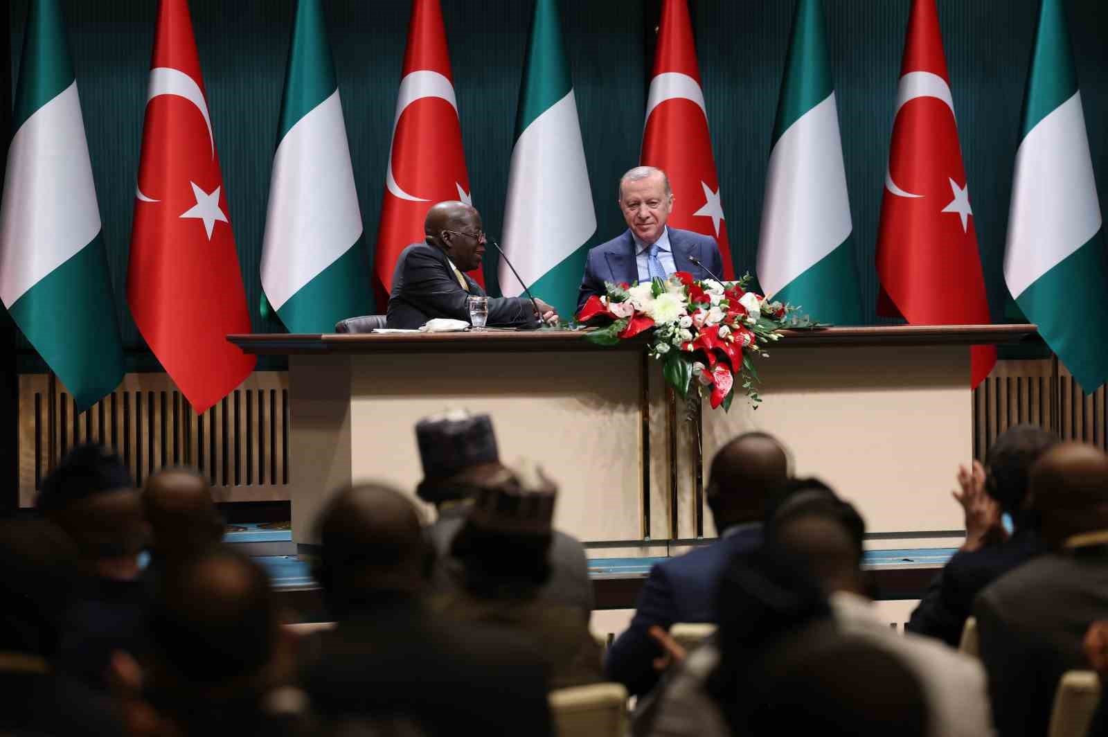 cumhurbaskani erdogan nijerya cumhurbaskani tinubu ile 5 milyar dolar ticaret hacmi hedefimize bagliligimizi teyit m1DJS8P4