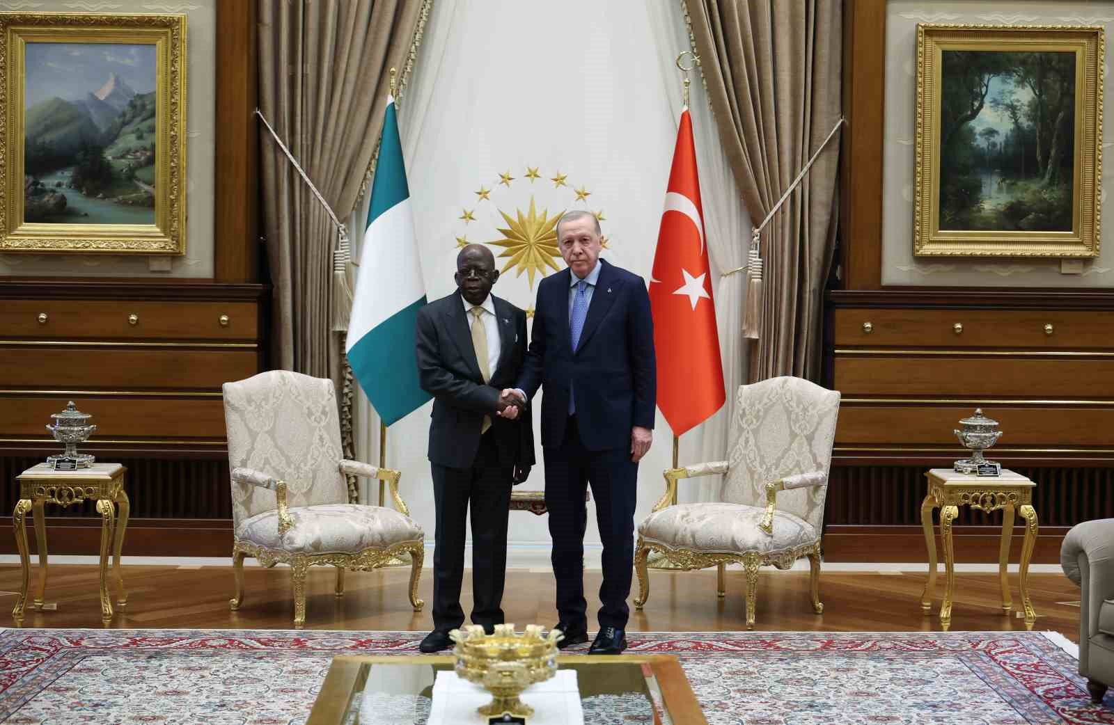 cumhurbaskani erdogan nijerya cumhurbaskani tinubu ve beraberindeki heyetle bir araya geldi 1 eOmcvZZG