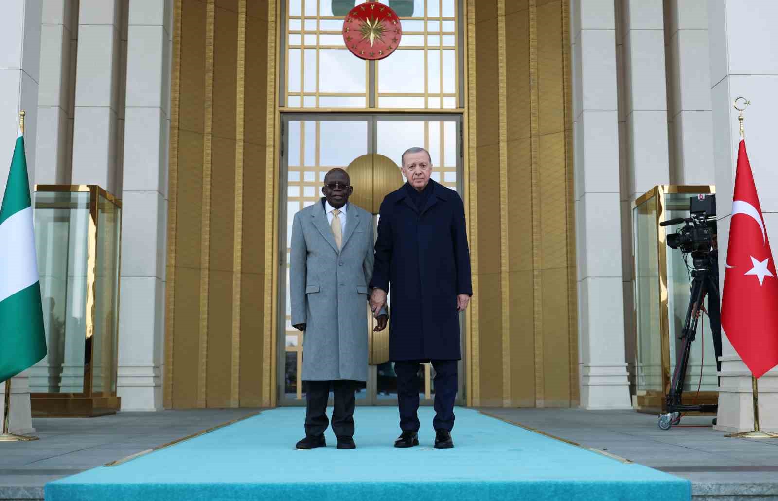 cumhurbaskani erdogan nijerya cumhurbaskani tinubuyu torenle karsiladi 10 rkcuLCnV