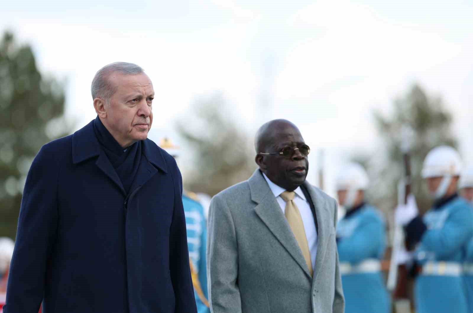 cumhurbaskani erdogan nijerya cumhurbaskani tinubuyu torenle karsiladi 15 tWz2sG21