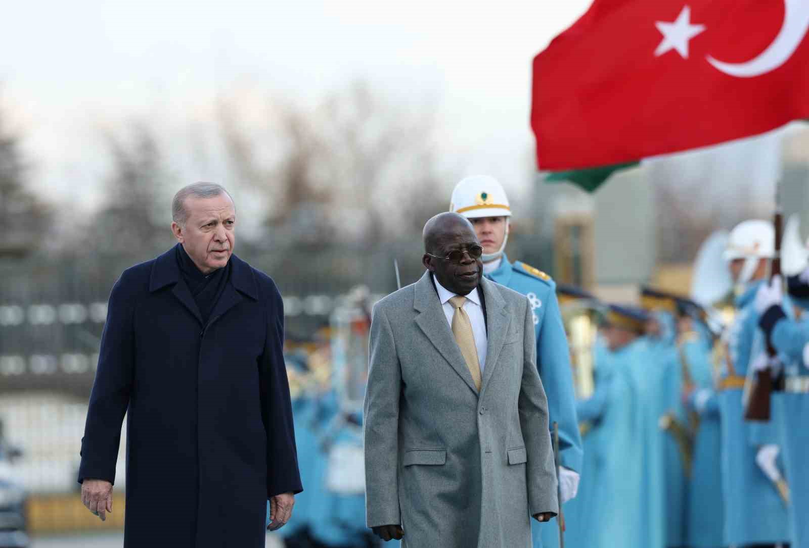 cumhurbaskani erdogan nijerya cumhurbaskani tinubuyu torenle karsiladi 19 X4pjR9ky
