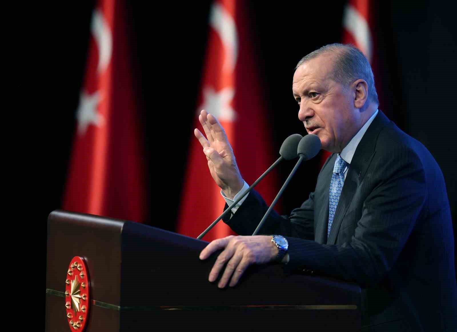 Cumhurbaşkanı Erdoğan: "Önümüzdeki 3 yılda 3 milyondan fazla gencimizi istihdama kazandıracak, 445 milyar liralık devasa bir kaynağı bu programa tahsis edeceğiz" 4 cumhurbaskani erdogan onumuzdeki 3 yilda 3 milyondan fazla gencimizi istihdama kazandiracak 445 milyar liralik