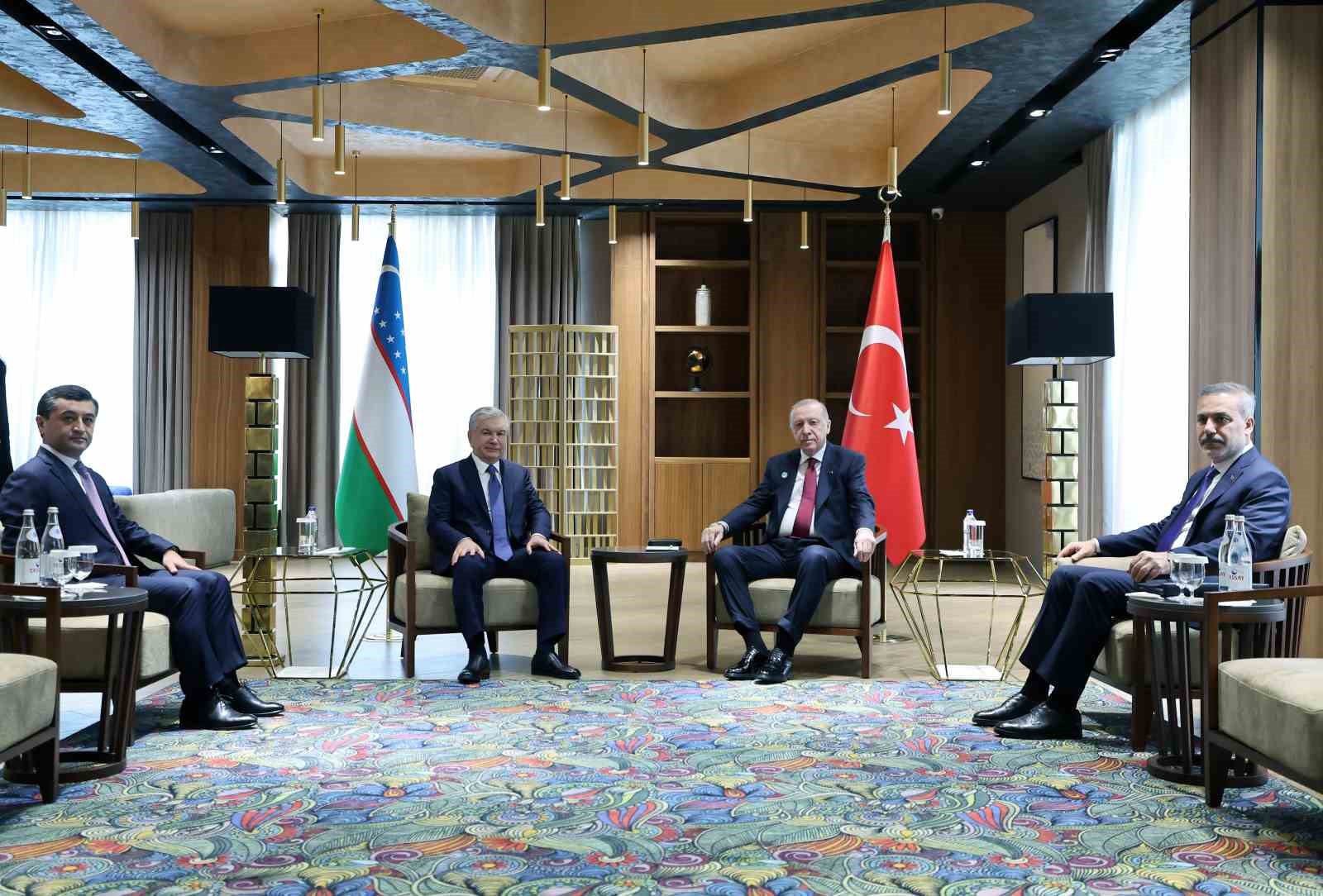 cumhurbaskani erdogan ozbekistan cumhurbaskani mirziyoyev ile gorustu 2 fpFBNUS6