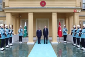 cumhurbaskani-erdogan-pakistan-basbakani-serifi-kabul-etti-z5em4Xtj.jpg