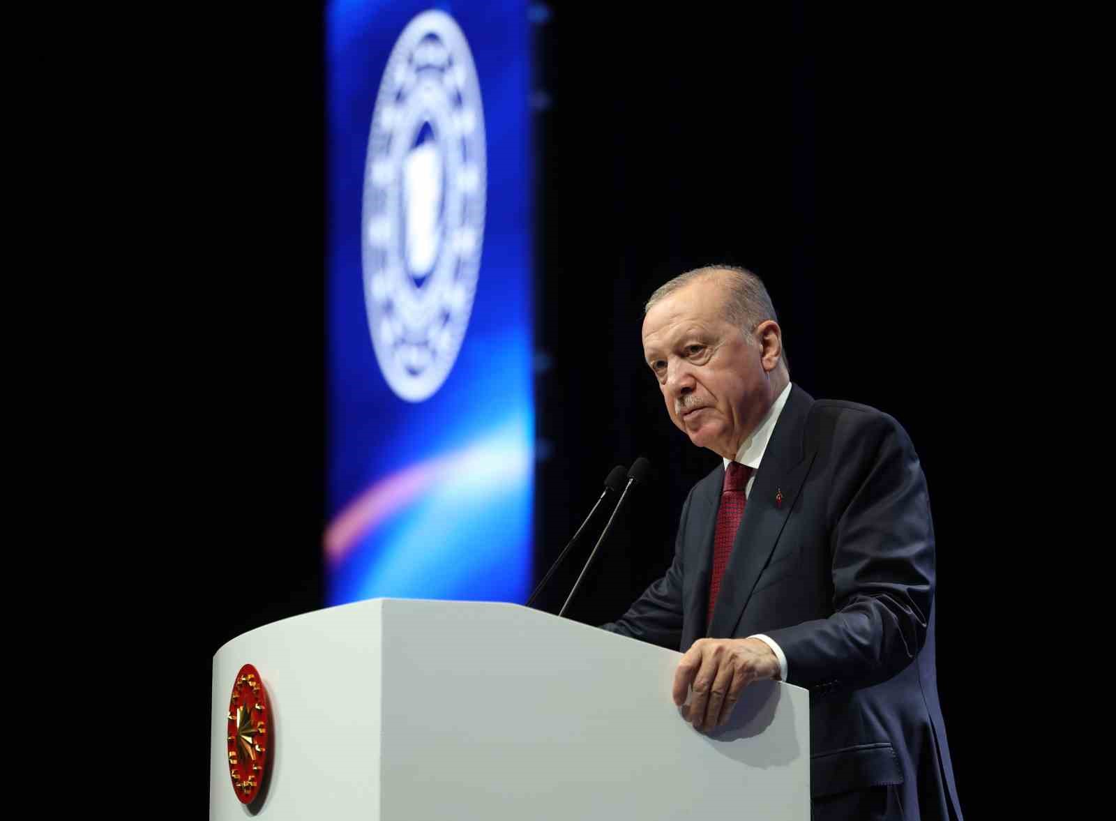 cumhurbaskani erdogan savunma sanayiinde oldugu gibi enerjide tam bagimsizlik ulkemizin kizil elmasidir 2 4FuVjpsq