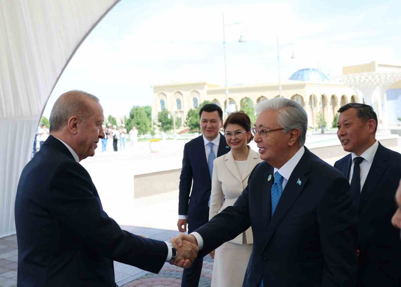 Cumhurbaşkanı Erdoğan: "Siber güvenlik bugünün dünyasında tıpkı, kara, hava ve denizdeki güvenlik gibi hayati ve zaruridir" 6 cumhurbaskani erdogan siber guvenlik bugunun dunyasinda tipki kara hava ve denizdeki guvenlik gibi hayati BUheUYMC