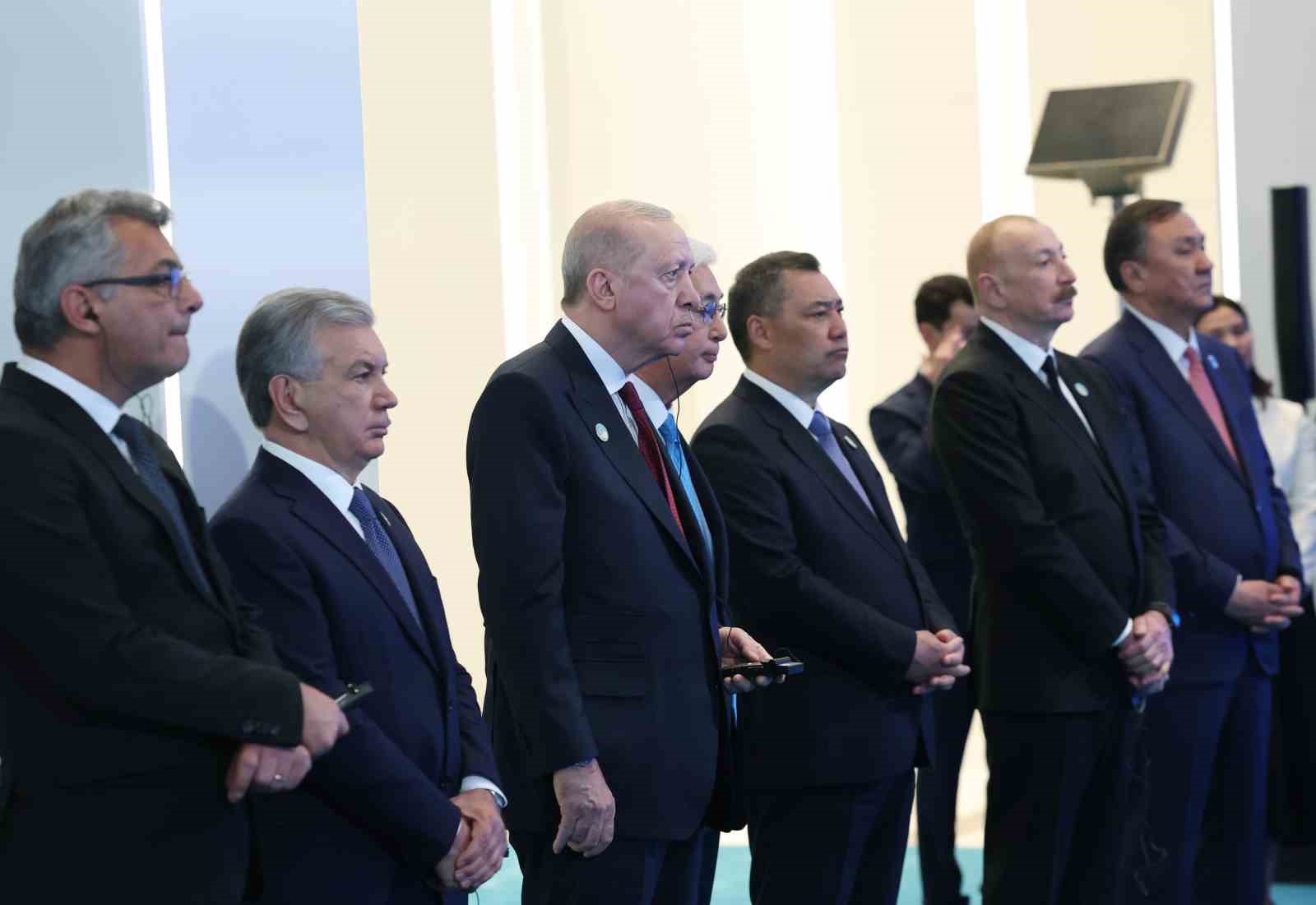 Cumhurbaşkanı Erdoğan: "Siber güvenlik bugünün dünyasında tıpkı, kara, hava ve denizdeki güvenlik gibi hayati ve zaruridir" 8 cumhurbaskani erdogan siber guvenlik bugunun dunyasinda tipki kara hava ve denizdeki guvenlik gibi hayati