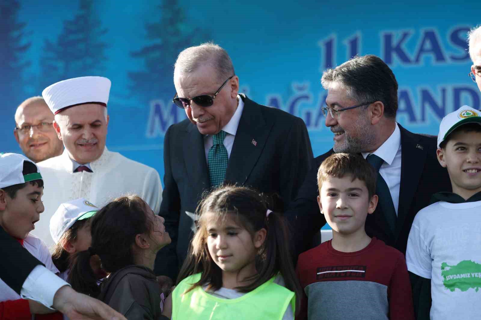 cumhurbaskani erdogan son 23 yilda 7 bucuk milyar fidan ve tohumu toprakla bulusturduk 17 2OQwuRIs