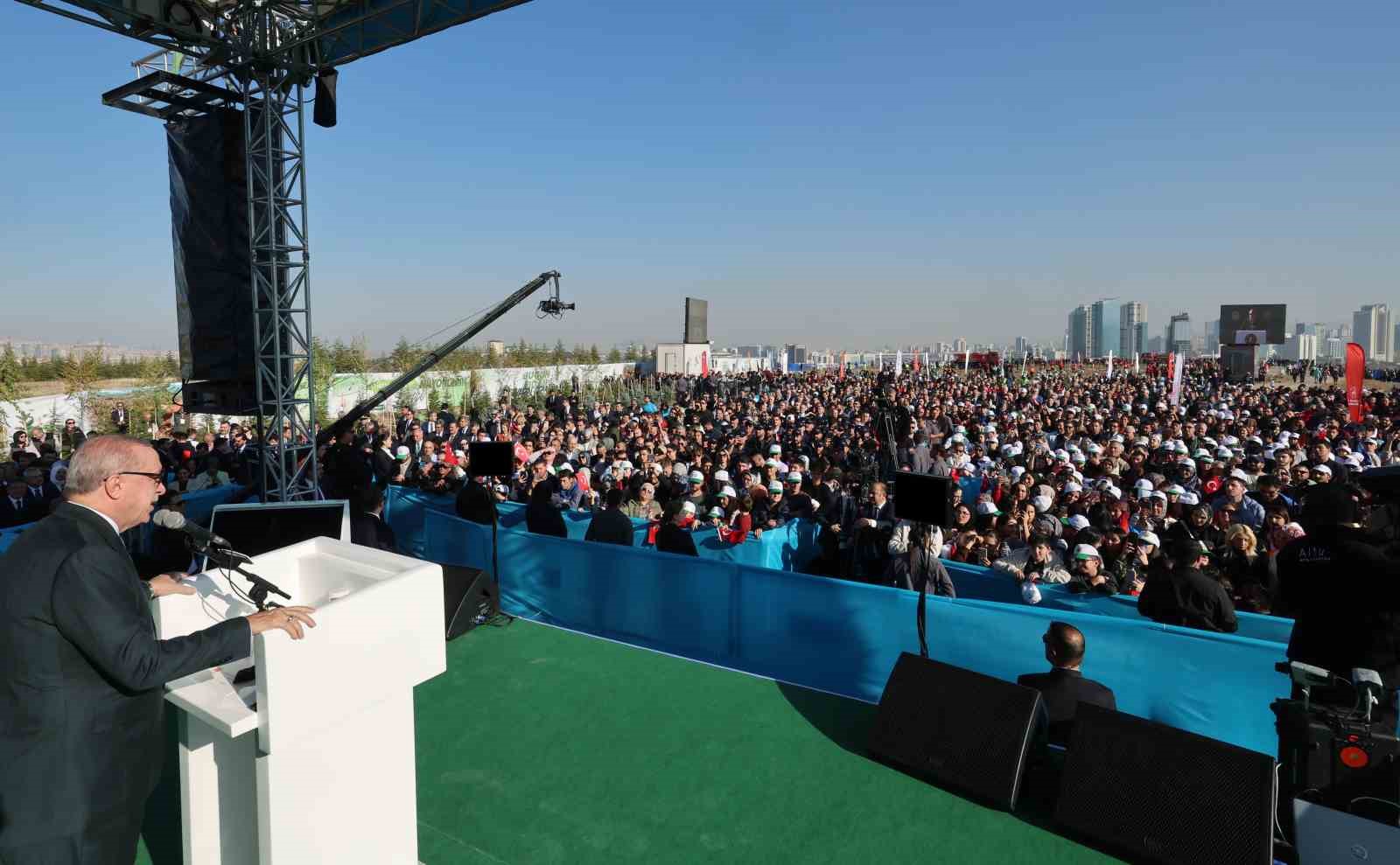 cumhurbaskani erdogan son 23 yilda 7 bucuk milyar fidan ve tohumu toprakla bulusturduk 4 34X7sgXs