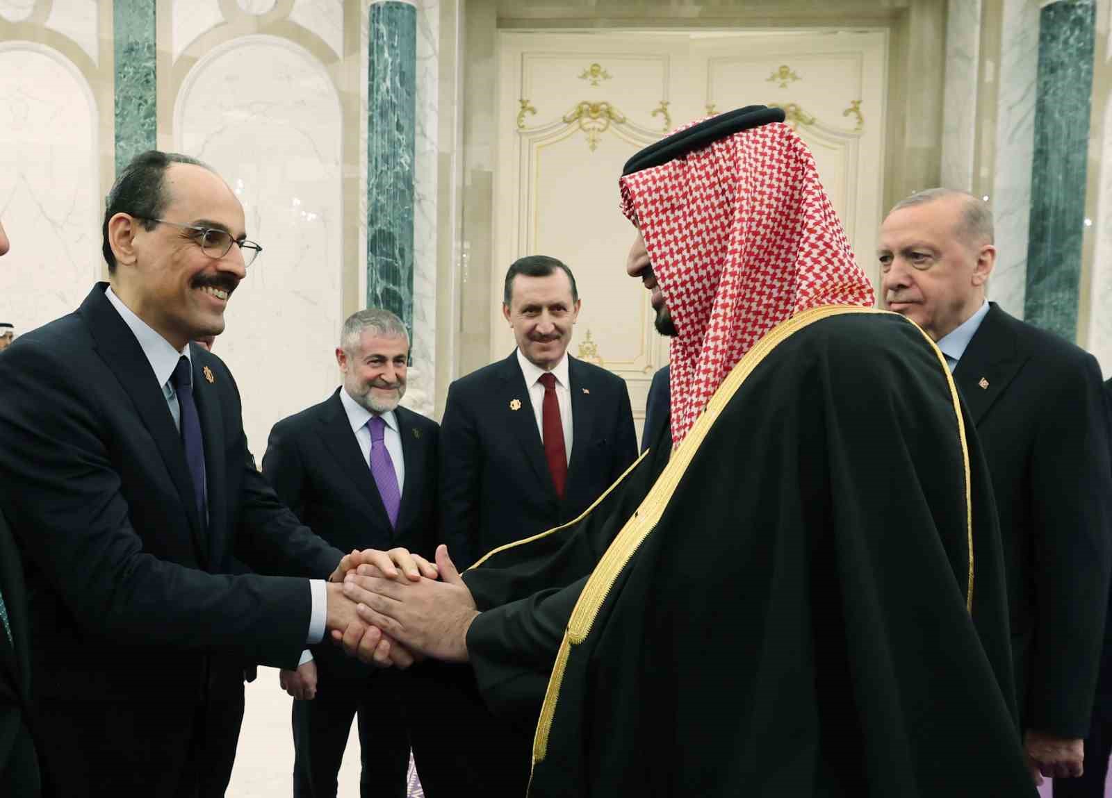 cumhurbaskani erdogan suudi arabistanda resmi torenle karsilandi 15 Dd4eOg1B