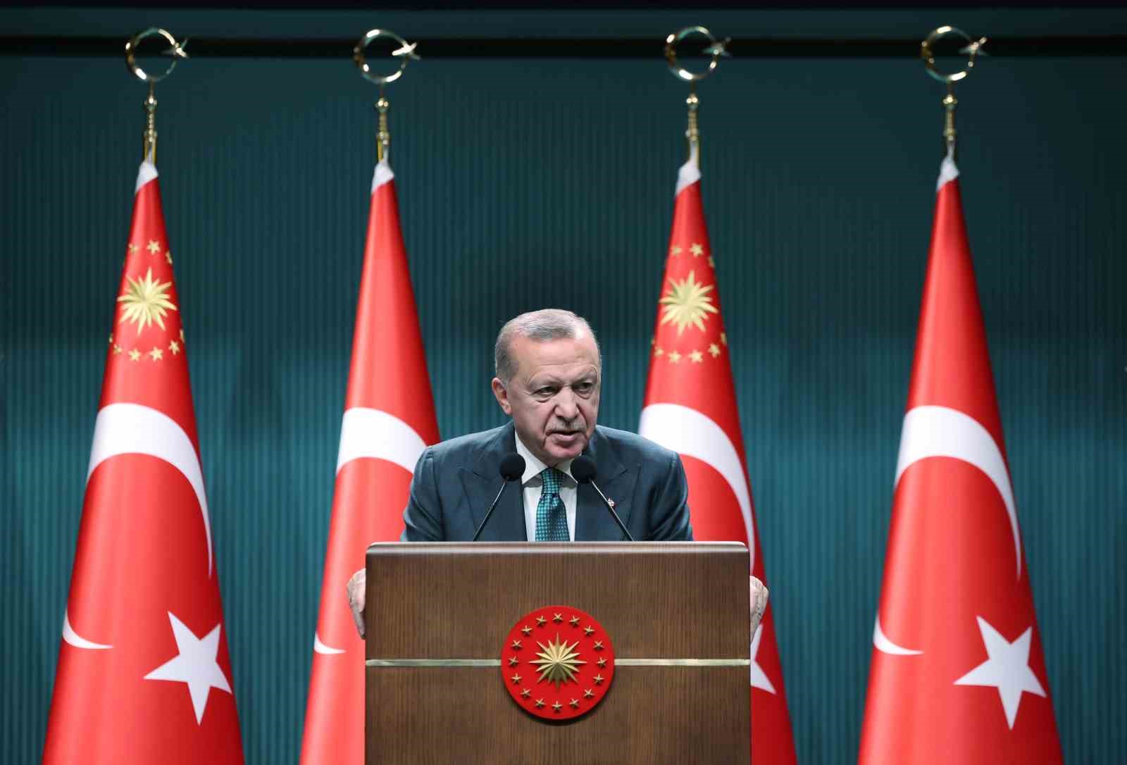 Cumhurbaşkanı Erdoğan: "Terörsüz Türkiye menziline varıldığında inşallah kazanan 86 milyonun her bir mensubu olacak" 7 cumhurbaskani erdogan terorsuz turkiye menziline varildiginda insallah kazanan 86 milyonun her bir mensubu olacak 6XRSpjie