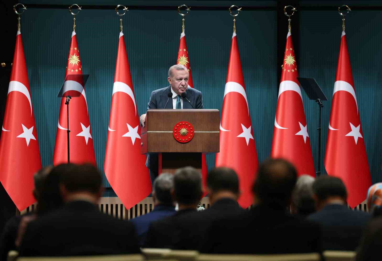 Cumhurbaşkanı Erdoğan: "Terörsüz Türkiye menziline varıldığında inşallah kazanan 86 milyonun her bir mensubu olacak" 10 cumhurbaskani erdogan terorsuz turkiye menziline varildiginda insallah kazanan 86 milyonun her bir mensubu olacak r4JvT9dN