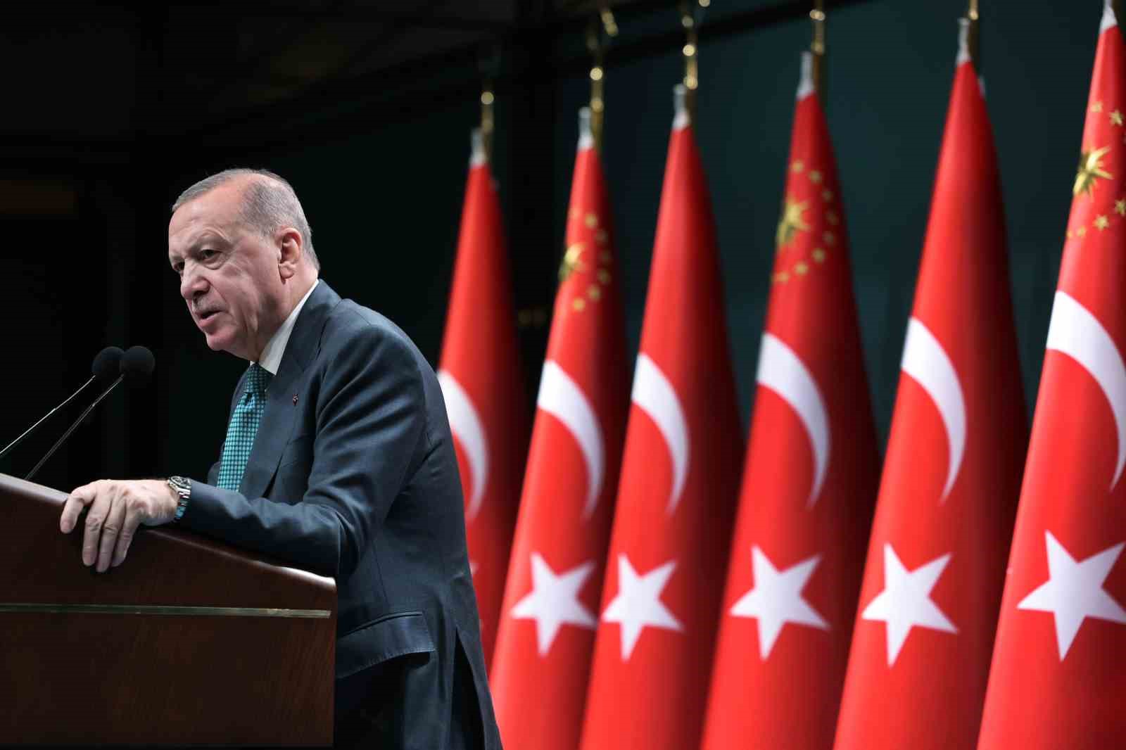 Cumhurbaşkanı Erdoğan: "Terörsüz Türkiye menziline varıldığında inşallah kazanan 86 milyonun her bir mensubu olacak" 9 cumhurbaskani erdogan terorsuz turkiye menziline varildiginda insallah kazanan 86 milyonun her bir mensubu olacak zKBbBdvj