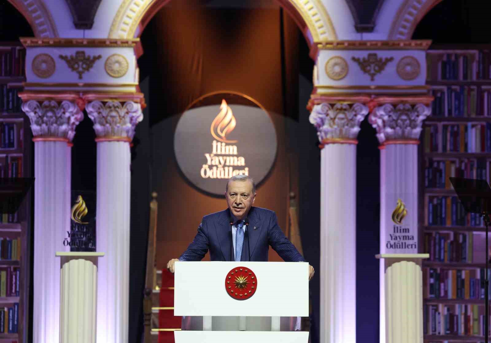 Cumhurbaşkanı Erdoğan: "Terörsüz Türkiye sürecinin başarısı için iktidarımızın da devletimizin de kararlılığı tamdır" 23 cumhurbaskani erdogan terorsuz turkiye surecinin basarisi icin iktidarimizin da devletimizin de kararliligi tamdir 19 iBBJ55wf